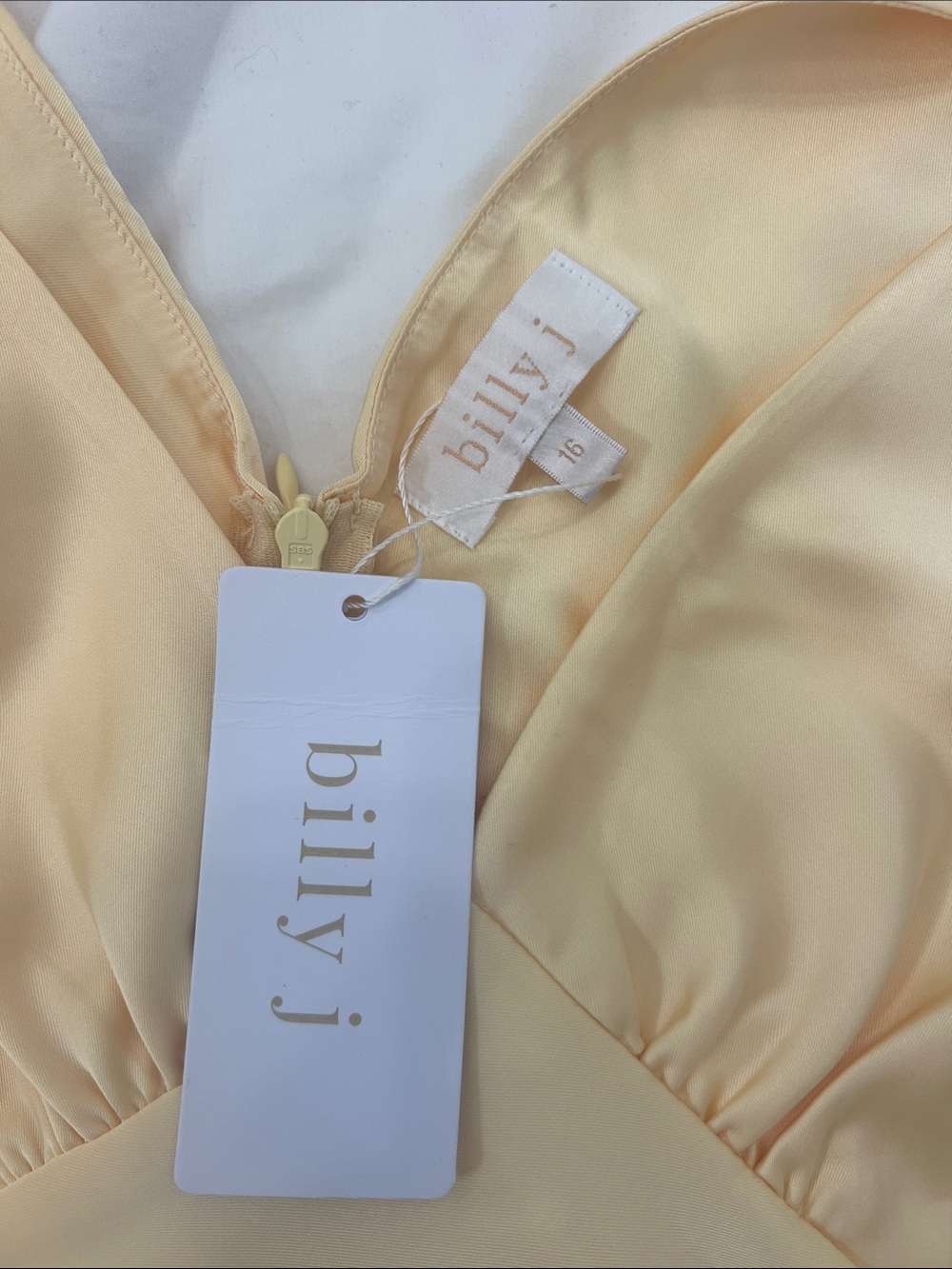 Billy J New with tags Silky yellow Slip Dress - Women’s dress size 16 - Picture 8 of 11